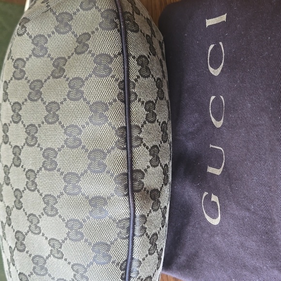 EUC GUCCI GG Logo Canvas Leather Shoulder Saddle Messenger Bag w/ dust bag - Picture 4 of 9